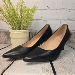COLE HAAN BLACK LEATHER PUMPS KITTEN HEEL POINTED TOE WOMENS 8.5 EUC